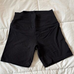 Lululemon Align Ribbed 6-inch Shorts - Black